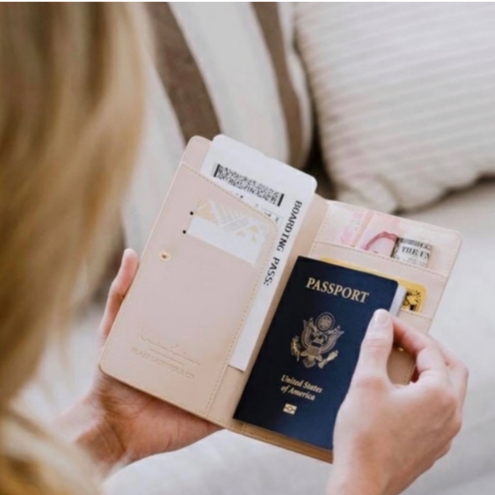 KRISTINA LUBINSKI GLASS LADDER CO PASSPORT HOLDER